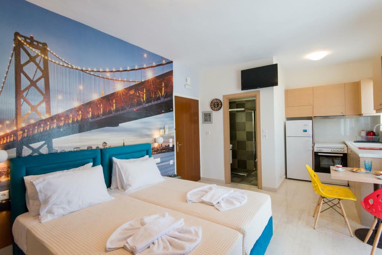 Christina'S Luxury Apartment レティムノ エクステリア 写真