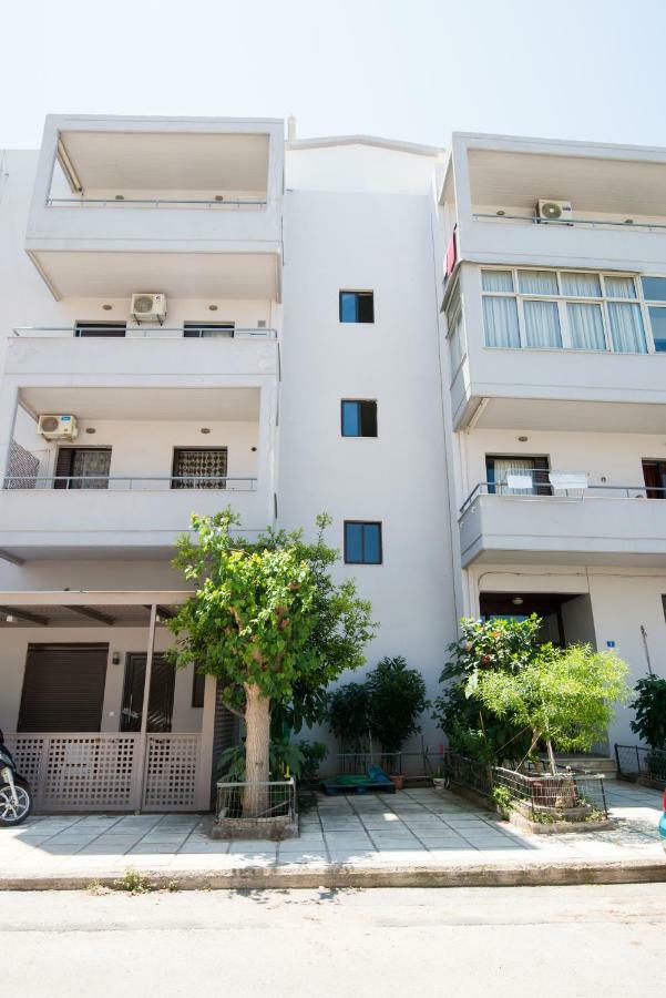 Christina'S Luxury Apartment レティムノ エクステリア 写真