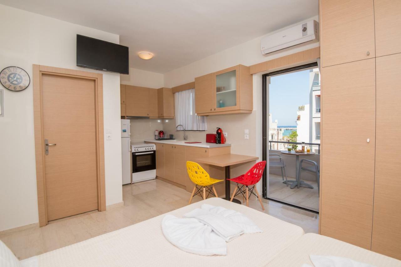 Christina'S Luxury Apartment レティムノ エクステリア 写真